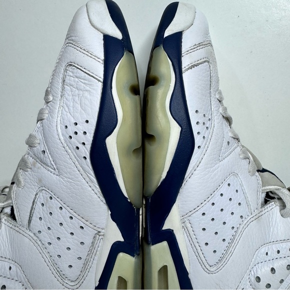 Nike Women’s size 7.5 Air Jordan 6 retro midnight navy 2022 white blue wmns shoe - Picture 9 of 10